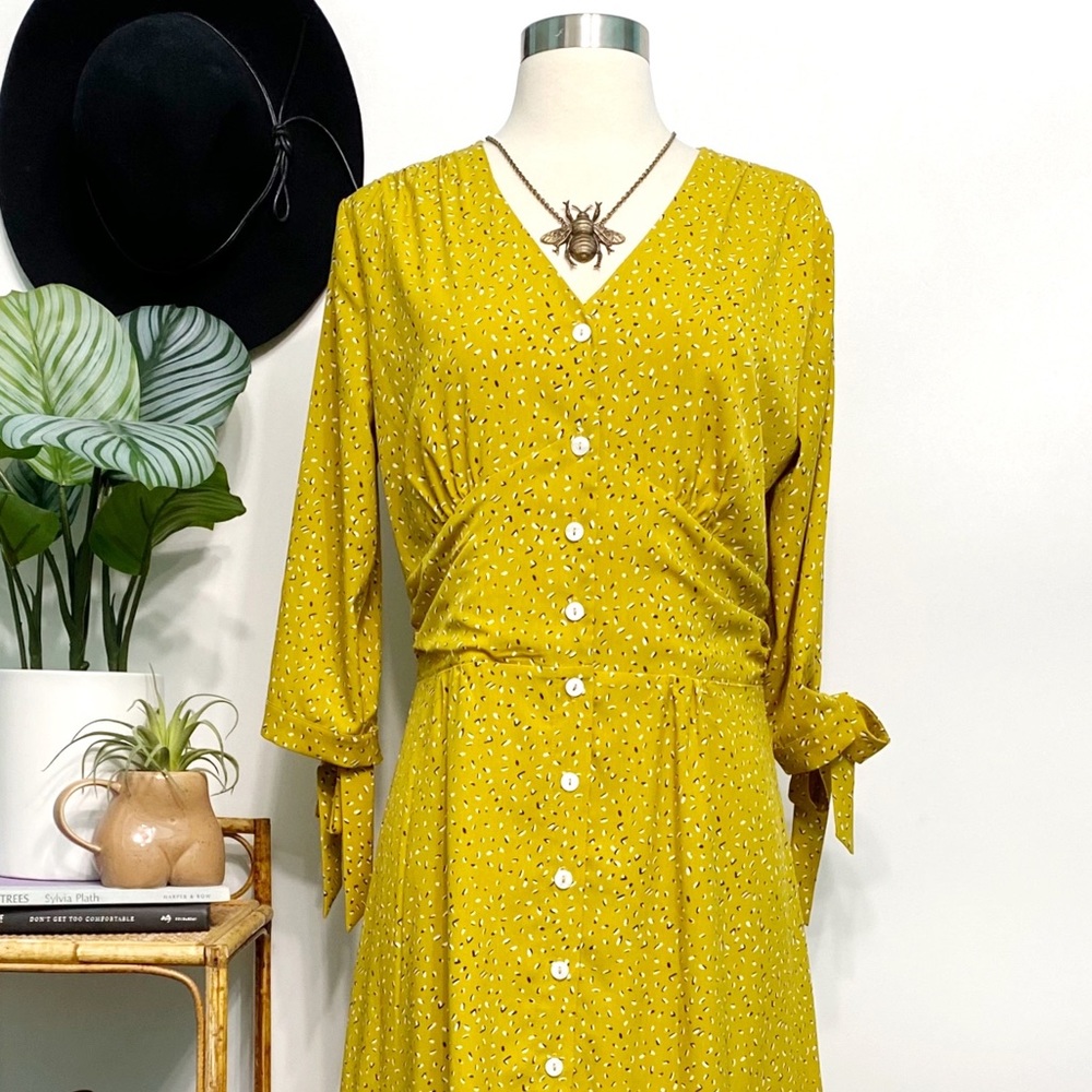 modcloth | simple retro mustard geo print tie-sleeve midi dress l - Picture 2 of 12